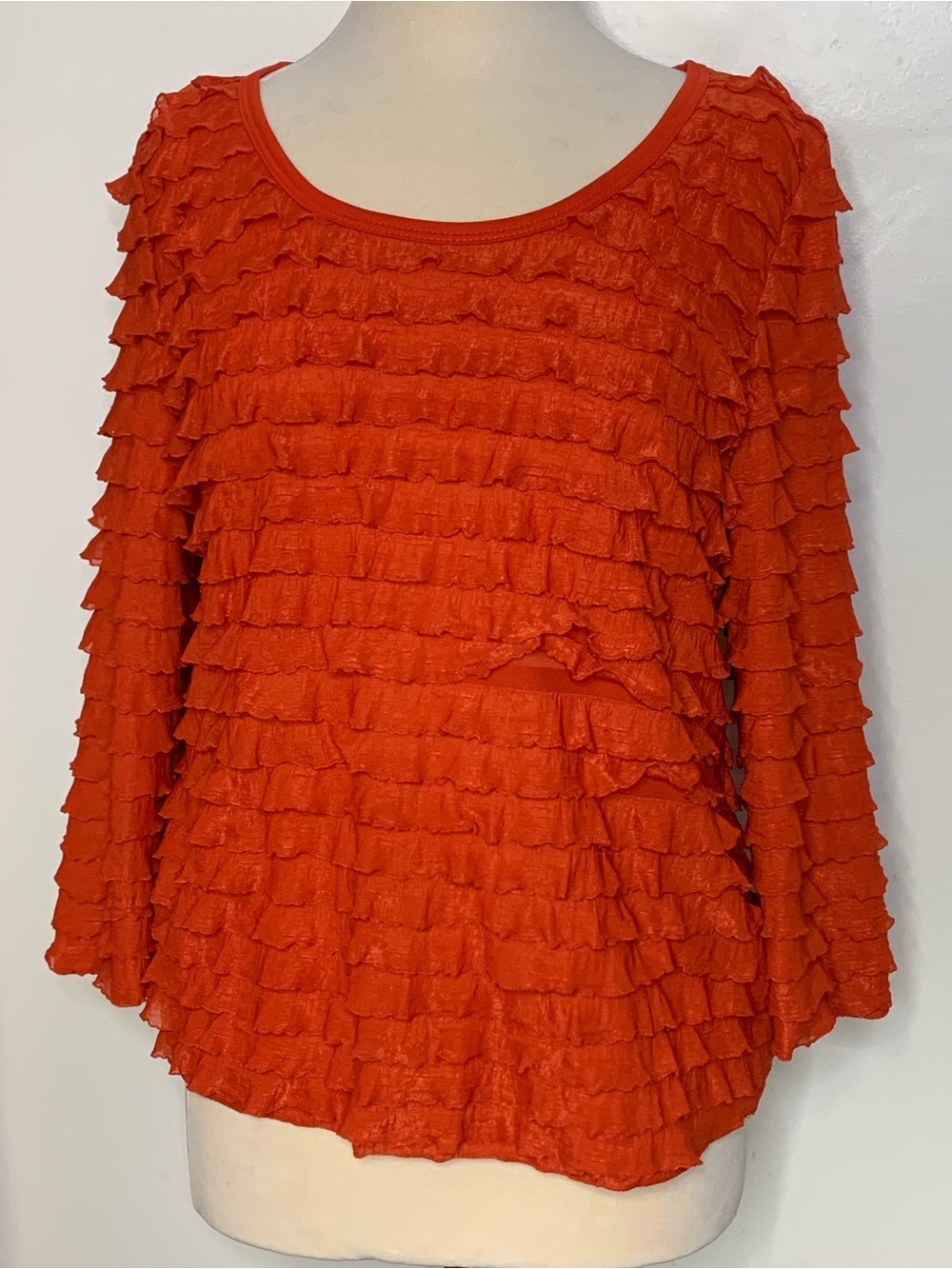 Y2k Slinky Brand Ruffle layer Orange Scoop neck USA Made 3/4 sleeve Top fall L
